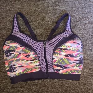 VSX knockout sports bra